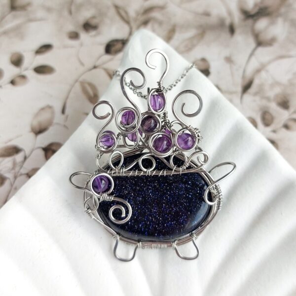 Naszyjnik magiczny kociołek czarownicy z nocą kairu, biżuteria wire wrapping